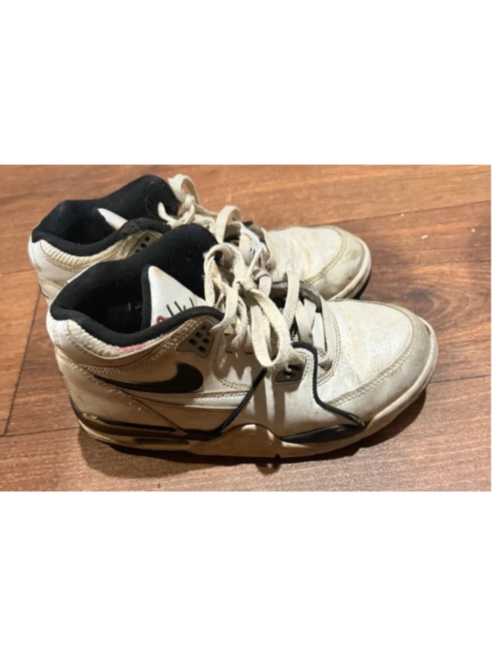 Boys Nike Air Flight Sneakers Size 5 White Black